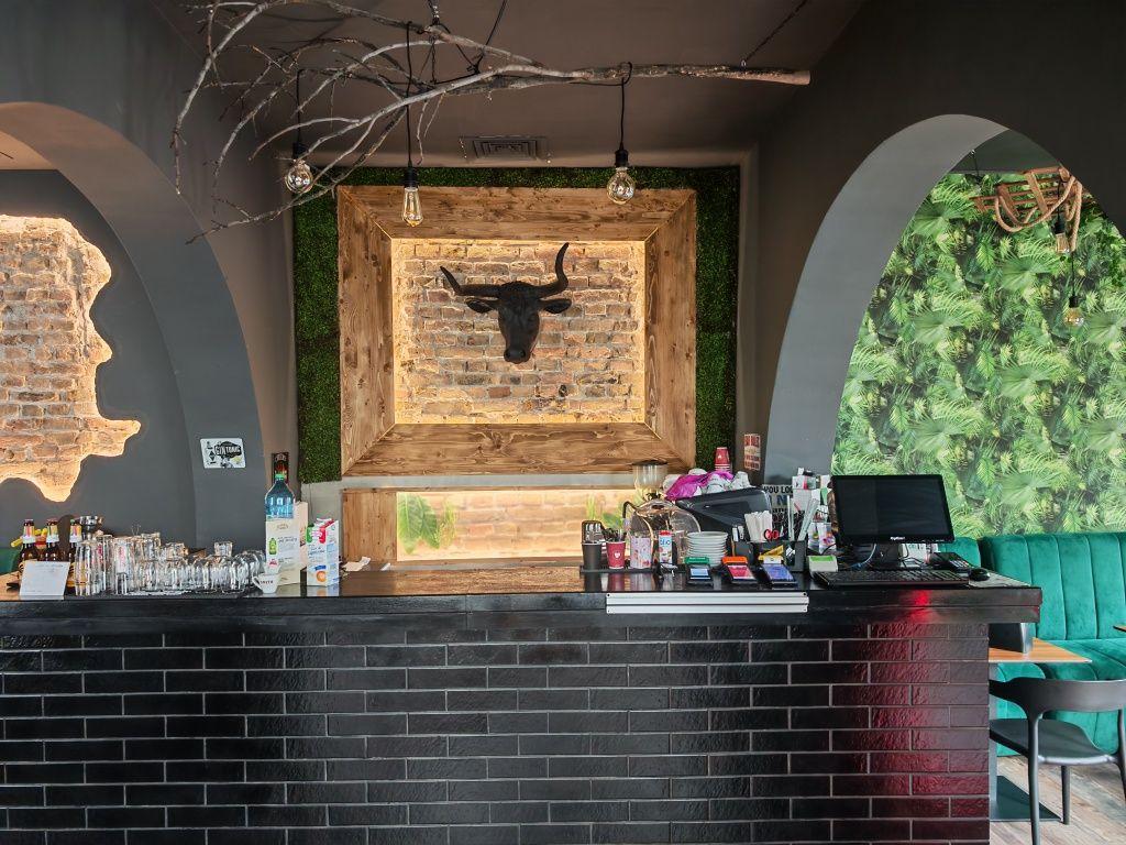 Afacere la cheie, Restaurant 40 000e - imagine 1