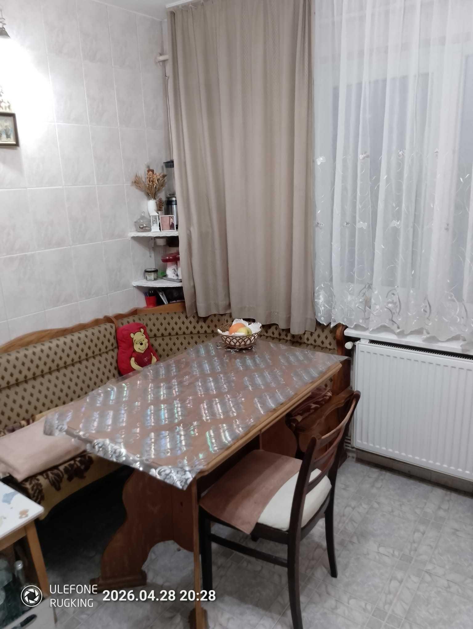 Apartament bilateral  spatios cu 4 camere - imagine 1