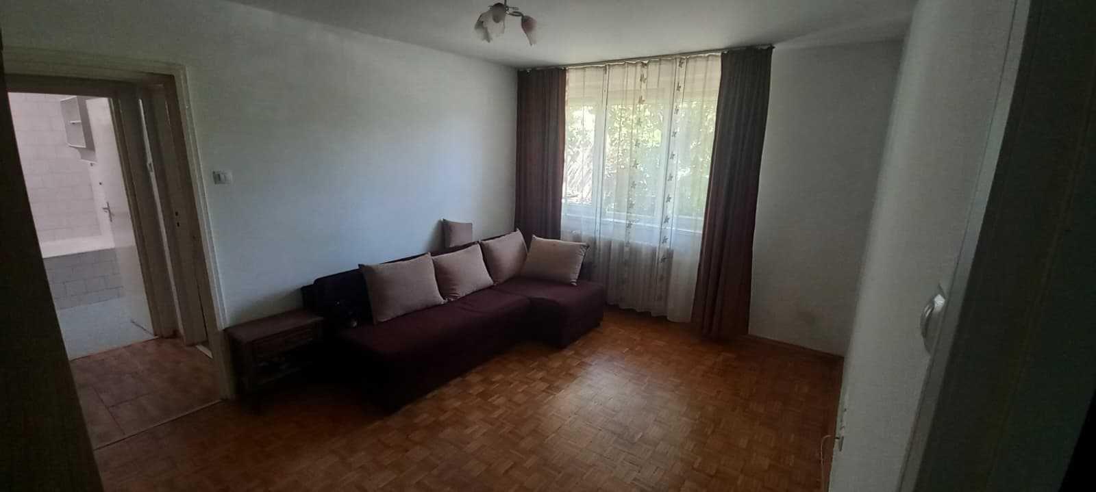 Apartament cu 2 camere de vanzare in zona Decebal - imagine 1