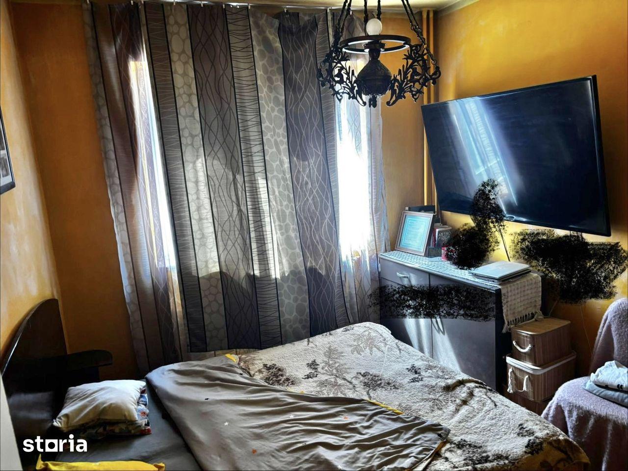 Apartament 3 camere - imagine 1