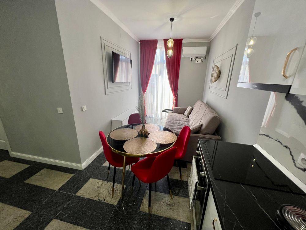 Inchiriez apartament cu 2 camere,zona Olosig,Rogerius