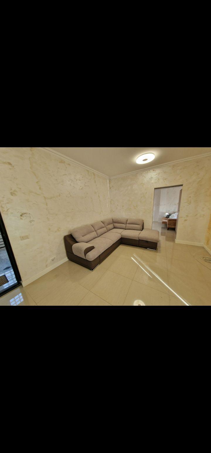 De inchiriat 2 camere Apartament studio Garsoniera