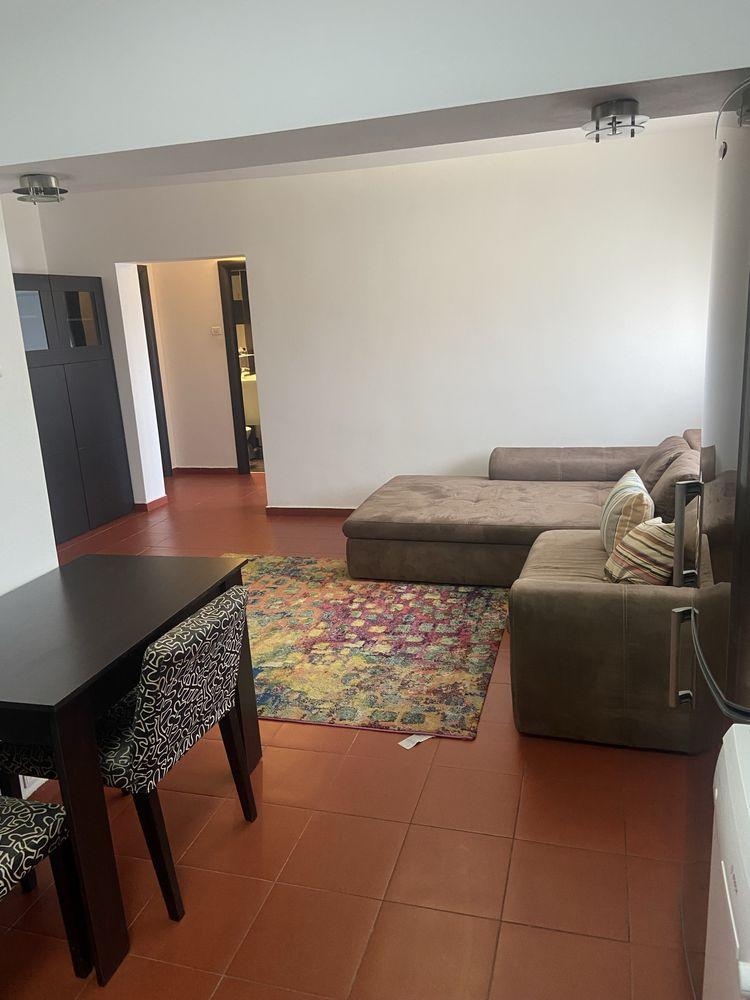 Inchiriere apartament 3 camere Titulescu