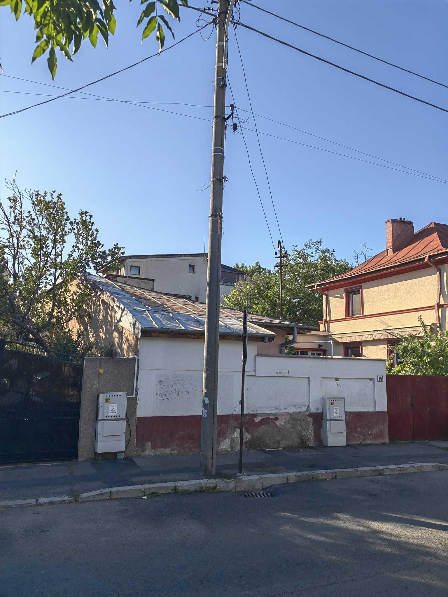 Casa de inchiriat in Domenii. 246 mp teren, deschidere 10m, POT 65%