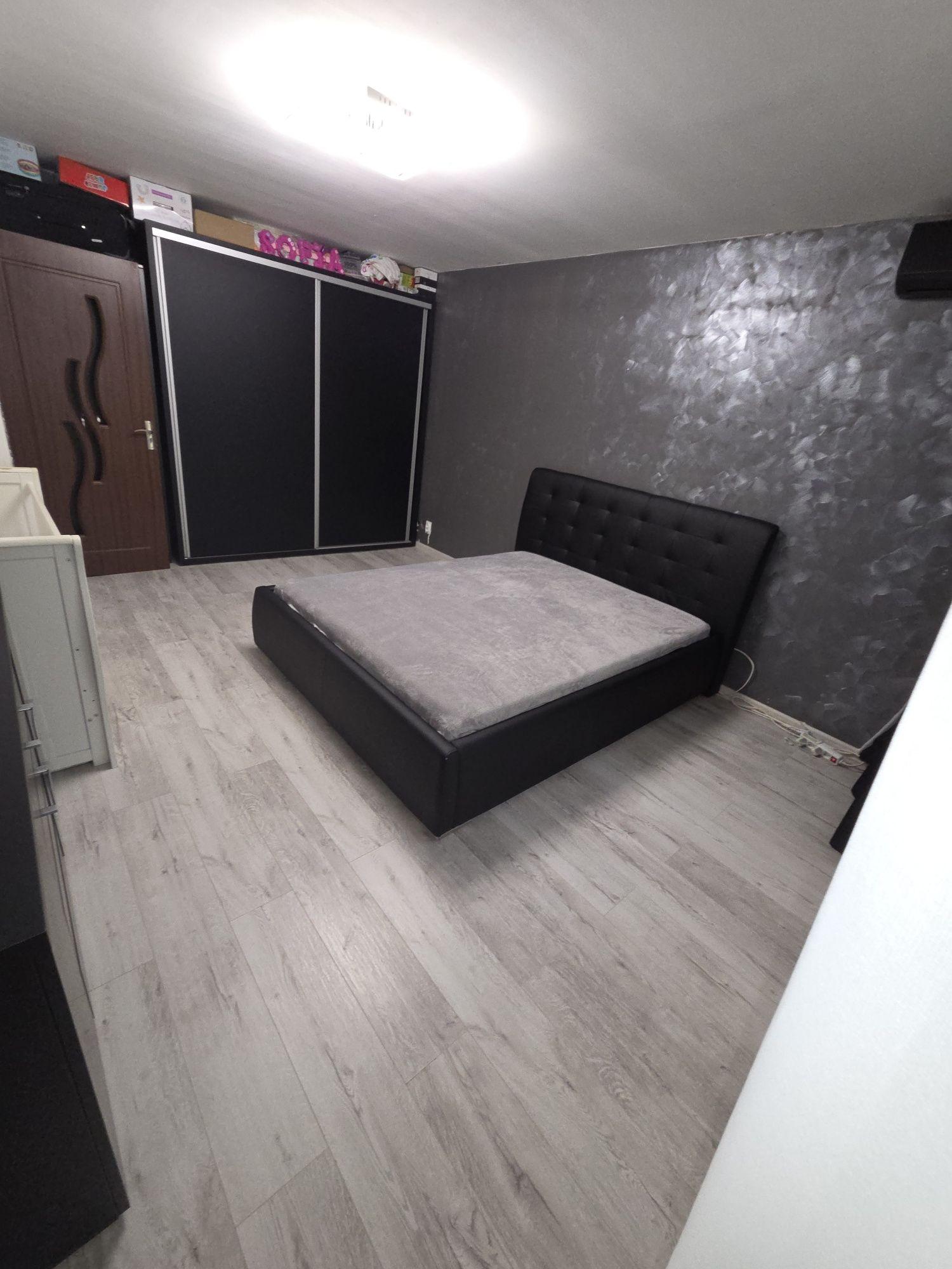 Vânzare zona Nerva Traian