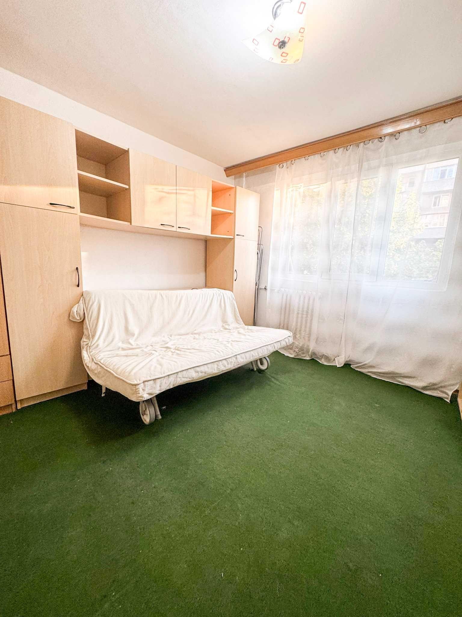 Garsoniera, Berceni