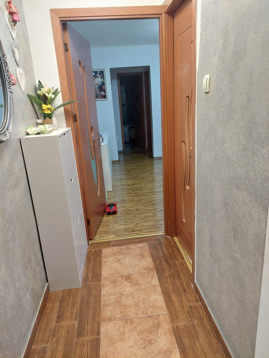 Aparate 3 camere piața Reșița