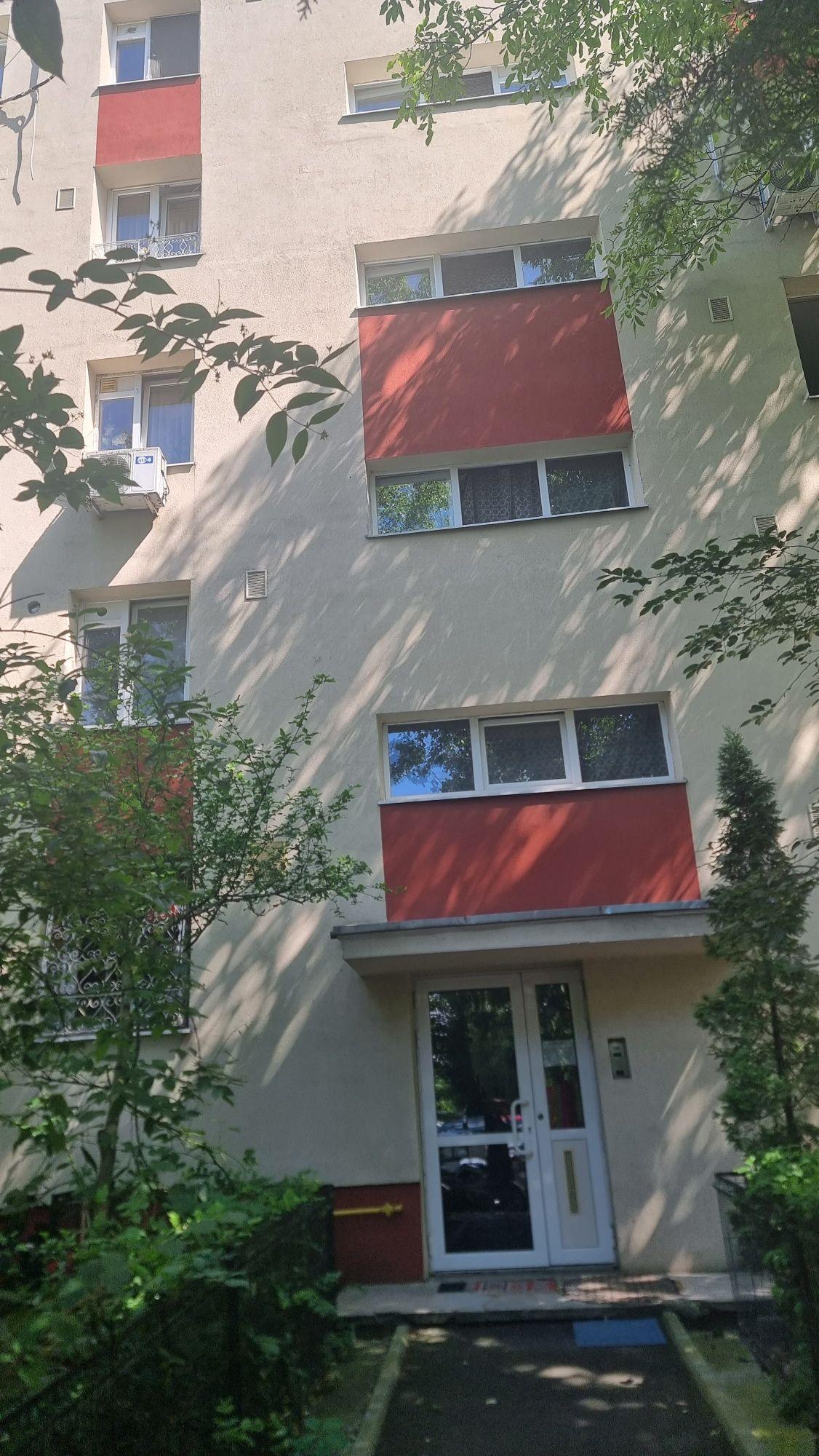 Proprietar vand Apartament 4 camere etaj 1 cu boxă  și parcare sector 4 Brâncoveanu Giurgiului  Drumul Găzarului strada Aleea Dolina - imagine 1