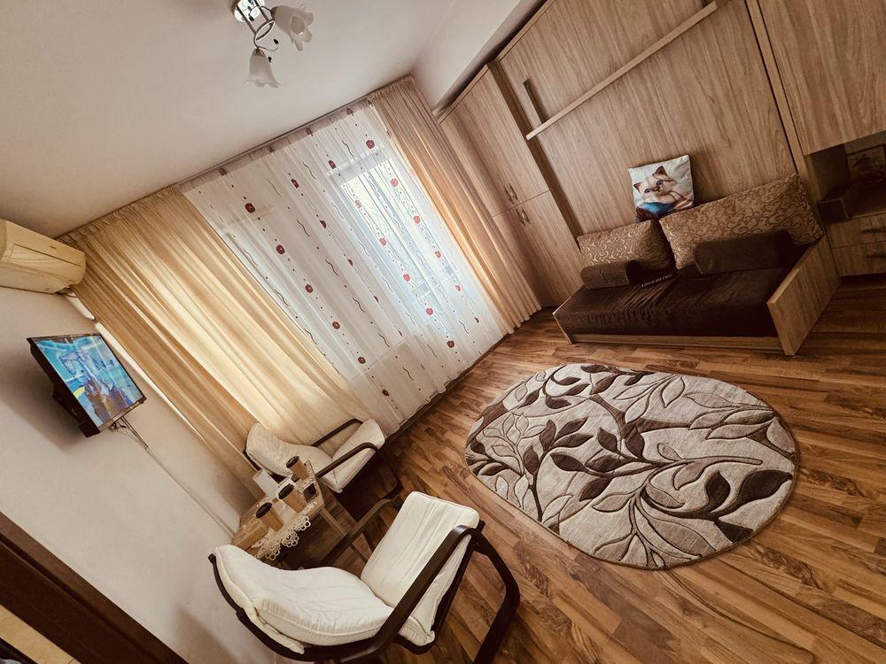 Vand apartament cu o camera!