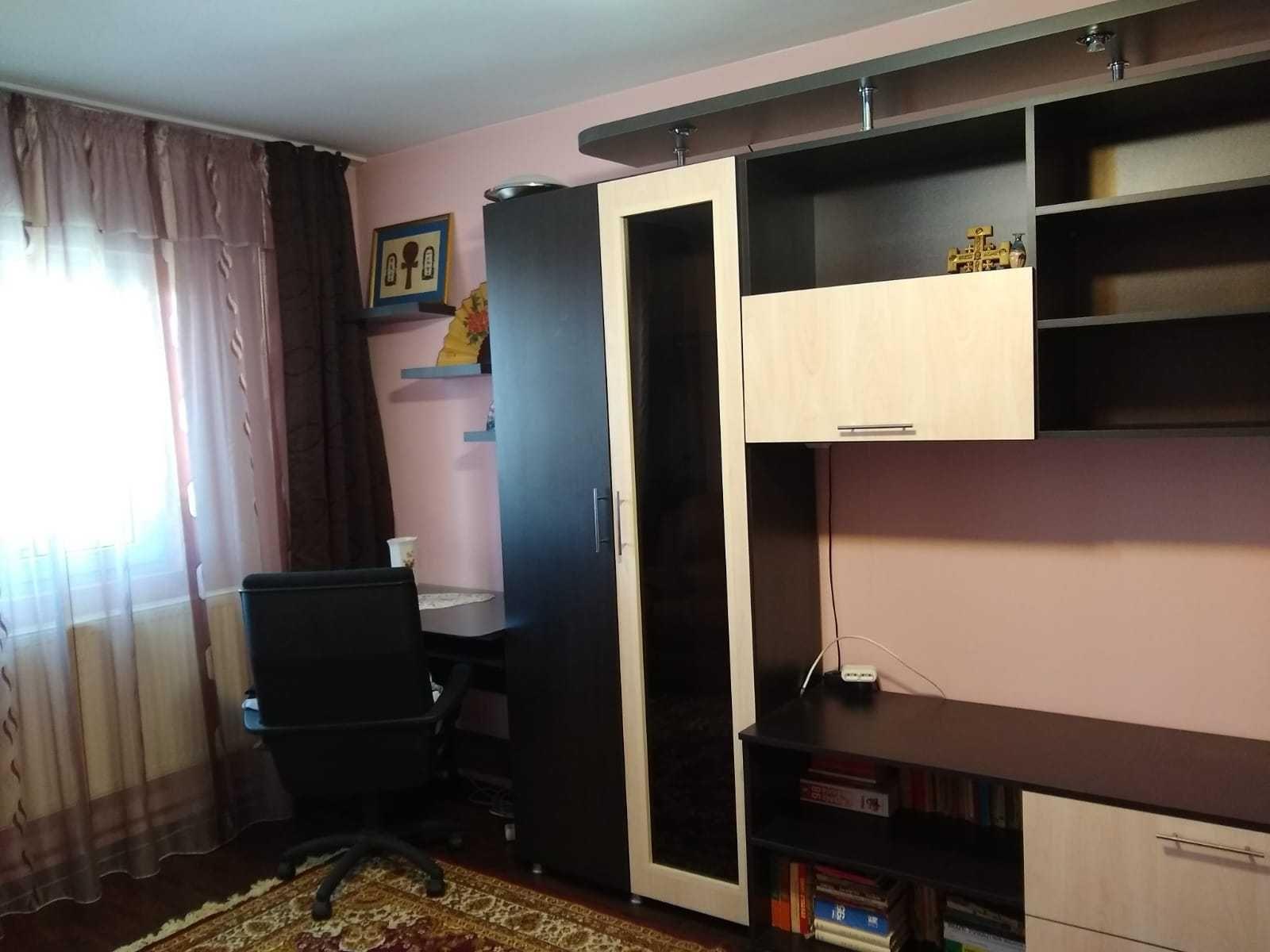 Apartament 2 camere decomandat - imagine 1