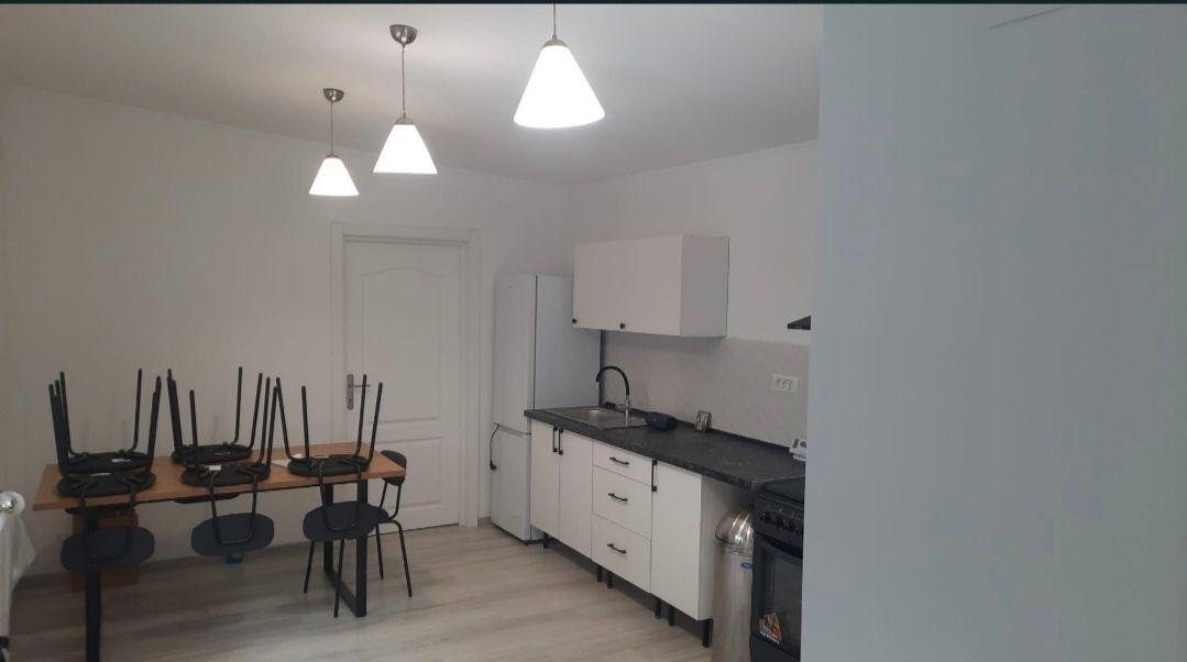 Inchiriez pentru muncitori casa la curte nou construita sos Alexandrie - imagine 1