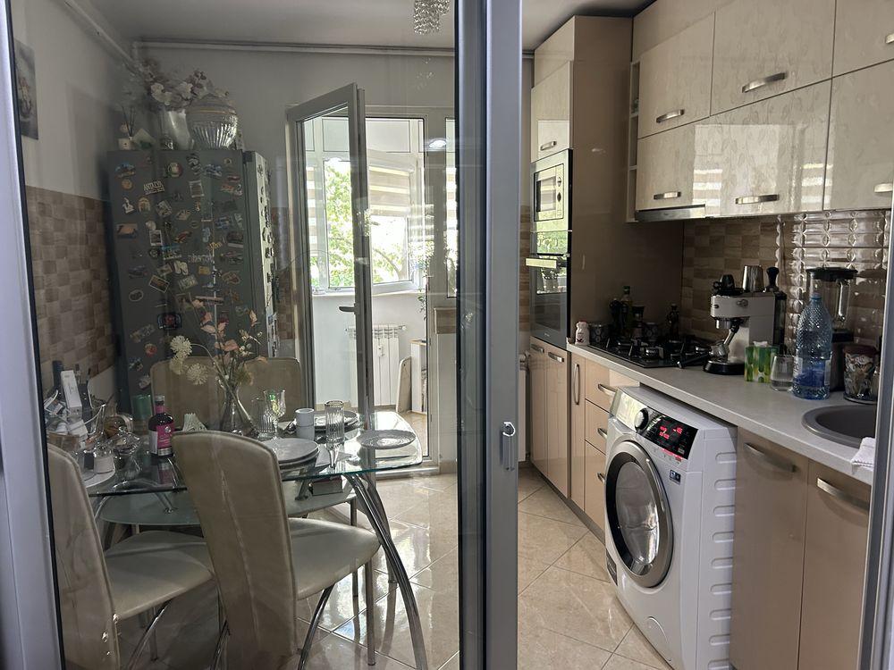 Crangasi 3 camere direct proprietar