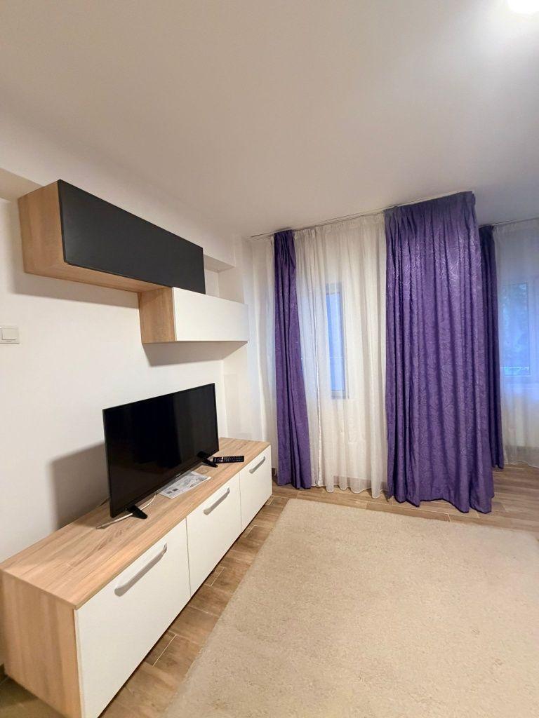 Proprietar închiriez garsoniera complet mobilata si utilata, str Dealul Tugulea-Lugerului 40mp,