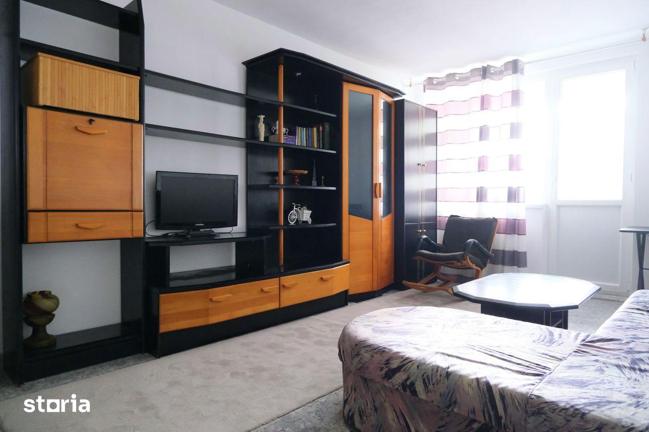 Apartament cu doua camere, mobilat, in Drumul Taberei aproape de metro