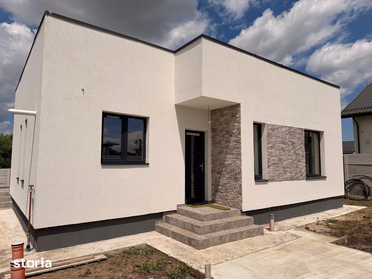Casă 3 camere Berceni Ilfov, parter, curte 378 mp,          comision 0