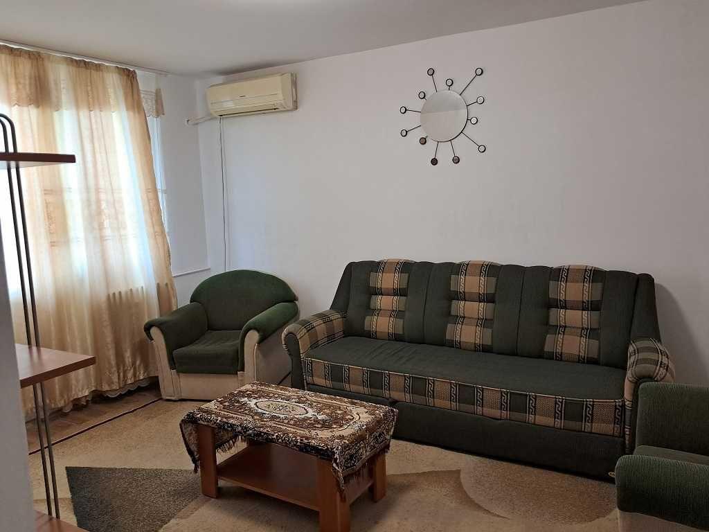 Inchiriere apartament de 2 camere decomandat cu loc de parcare masina in Drumul Taberei, Romancierilor