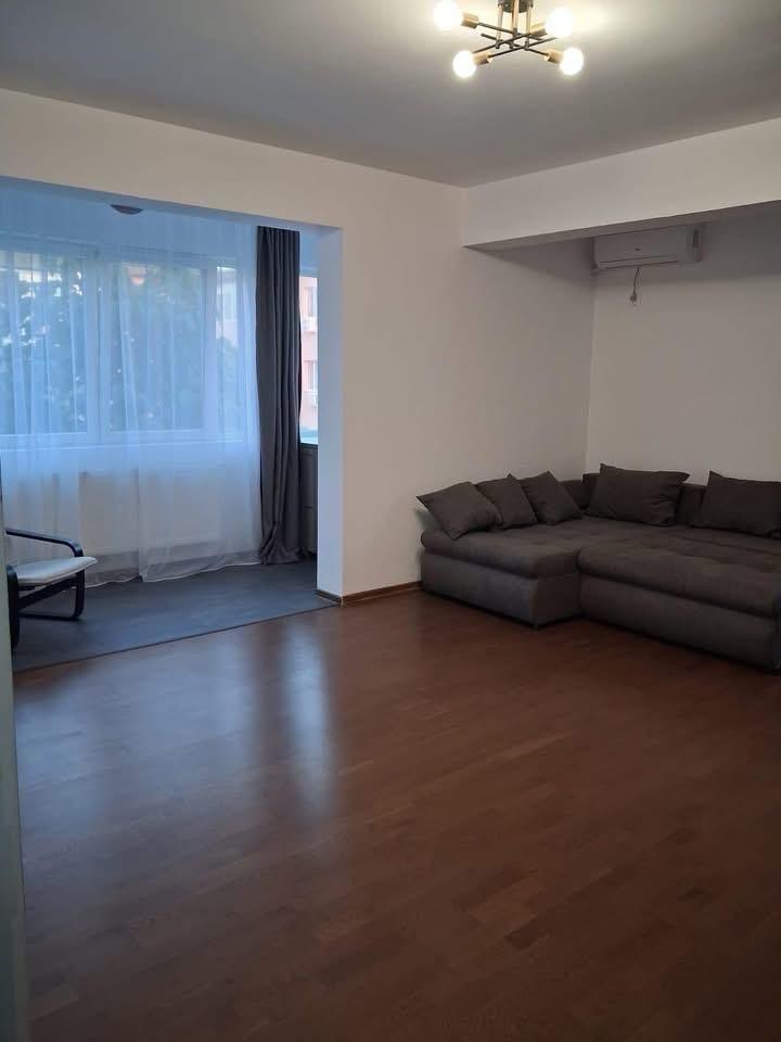 Inchiriez apartament 2 camere Popesti Leordeni - La Strada