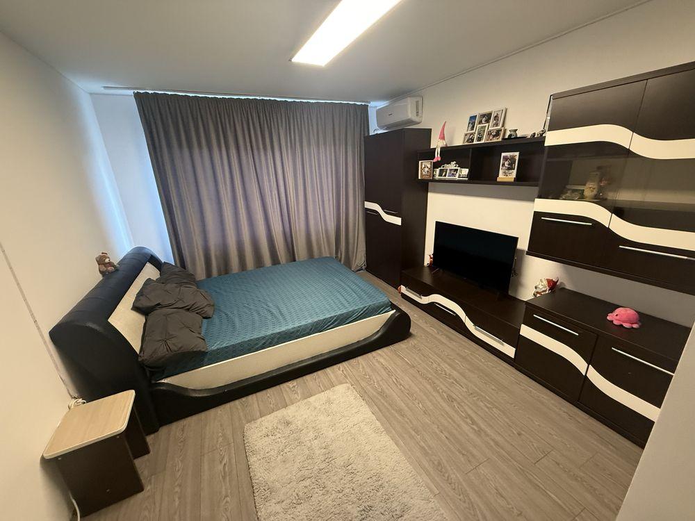Vand garsoniera pitesti
