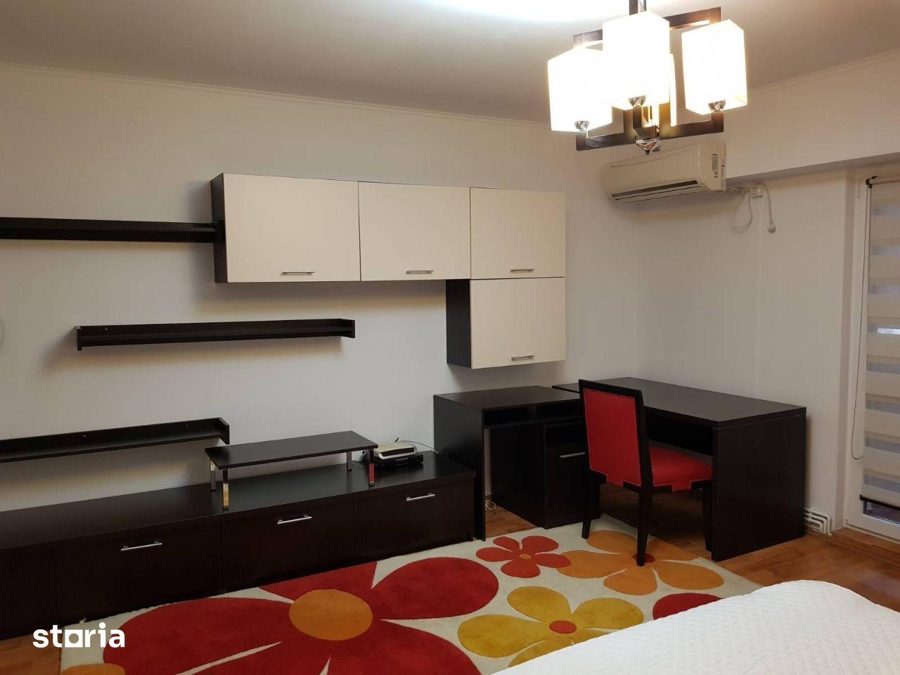 Apartament 1 camera Centru Carrefour Market Arcu