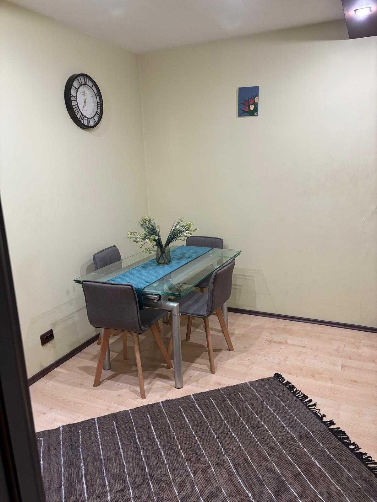 Apartament 2 camere de închiriat ARED