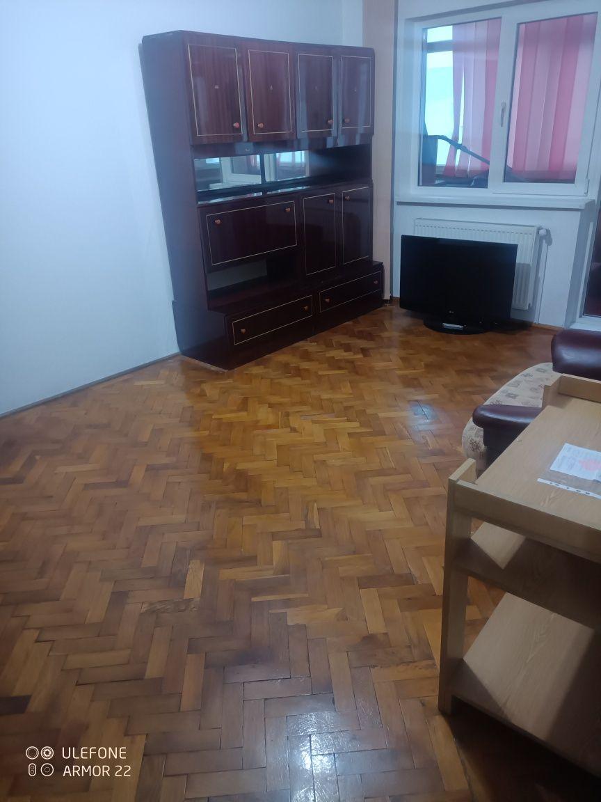 Apartament de închiriat 2 camere