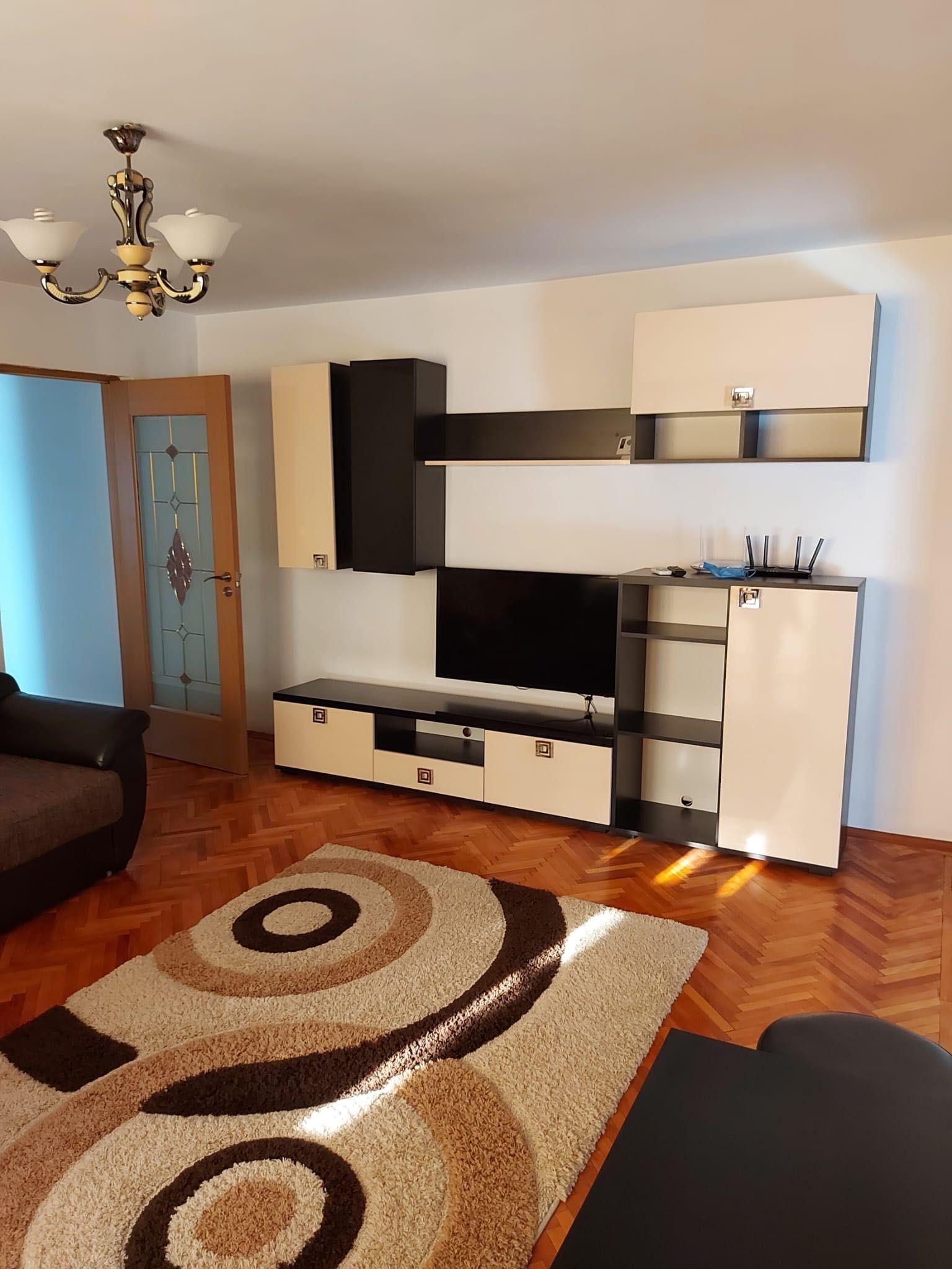 Închiriez apartament 2 camere Brosteni - imagine 1