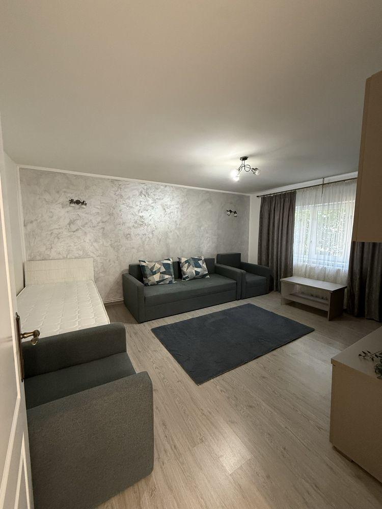 apartament 2 camere decomandat - imagine 1