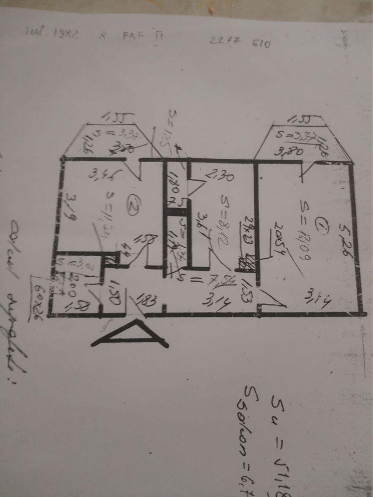 Vand apartament 2 camere decomandate