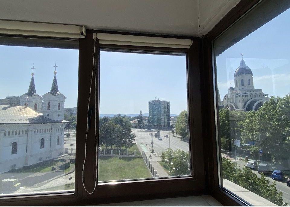 Proprietar închiriez apartament ultracentral două camere