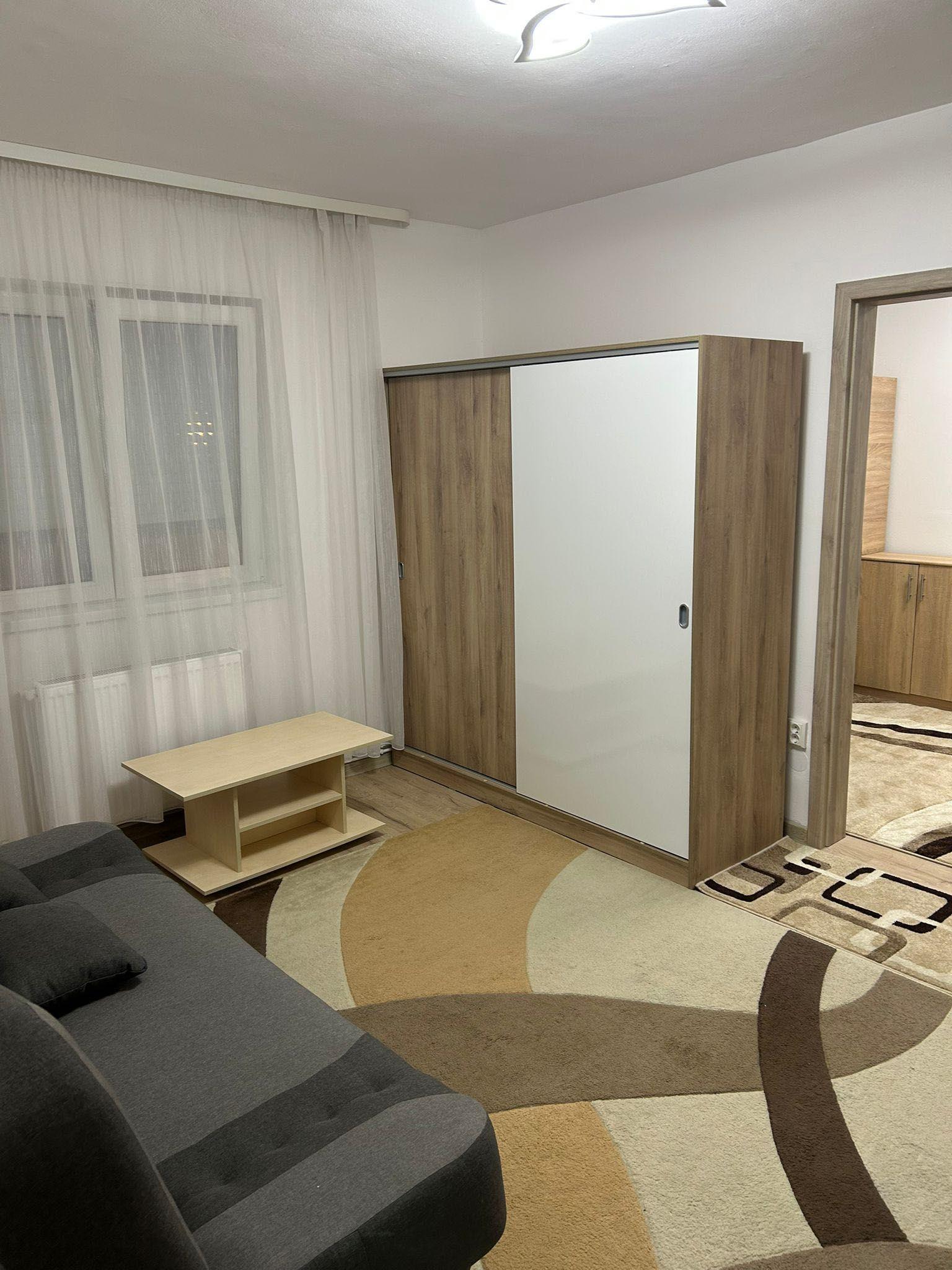 Închiriez apartament 2 camere