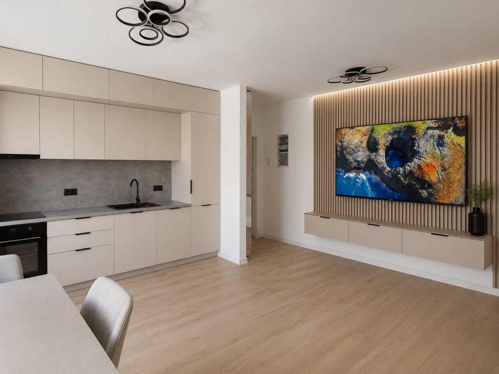 Proprietar ofer spre inchiriere apartamet de lux cu 3 camere zona Supeco