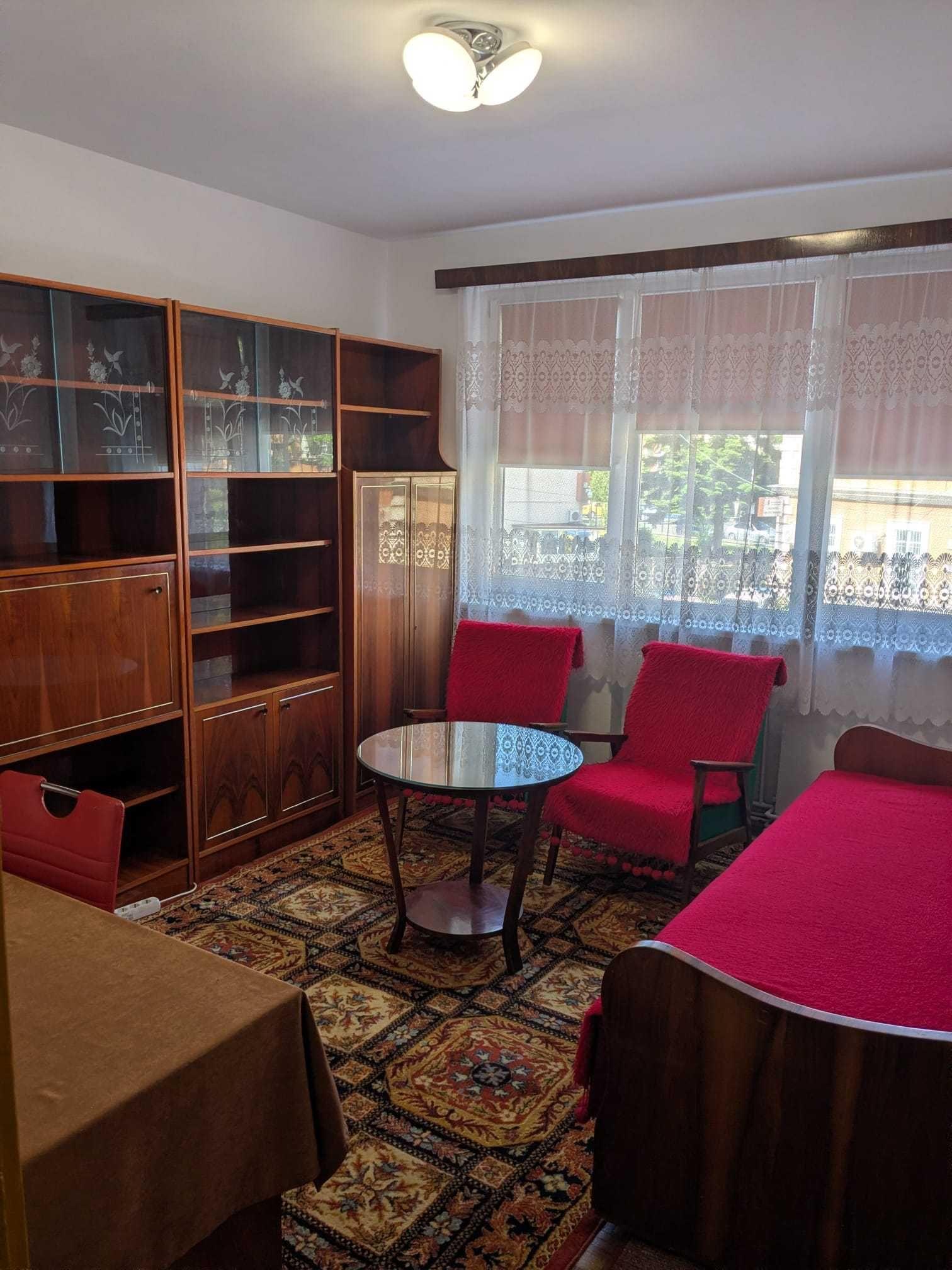 Inchiriere apartament 3 camere direct proprietar in Sibiu, zona centrala