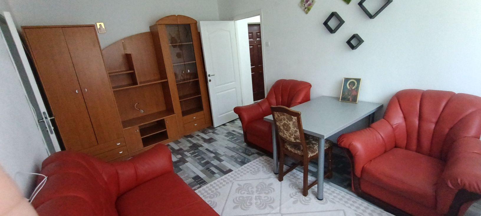 Vând apartament cu doua camere Oituz - imagine 1