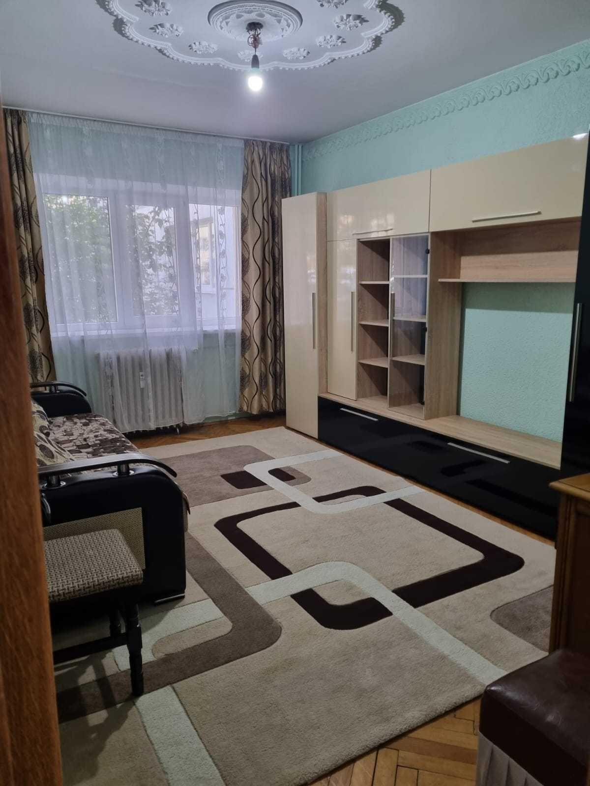 Proprietar, închiriez apartament 2 camere, complet mobilat, zona George Enescu - imagine 1