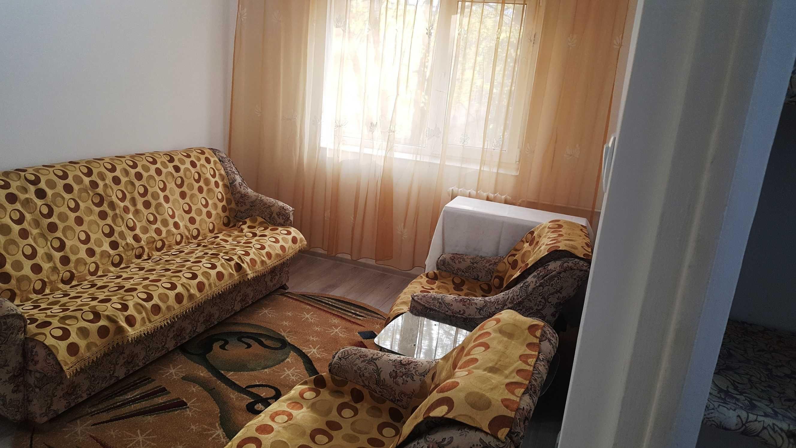 PF ofer spre inchiriere Ap.2 cam Sc.nr 7 Lic.Electro Mobilat Utilat - imagine 1