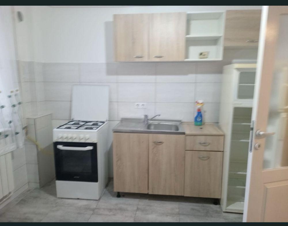 Inchiriez apartament - imagine 1