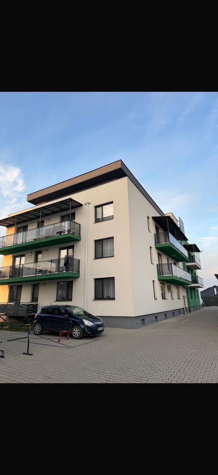 Vând apartament Bistrița
