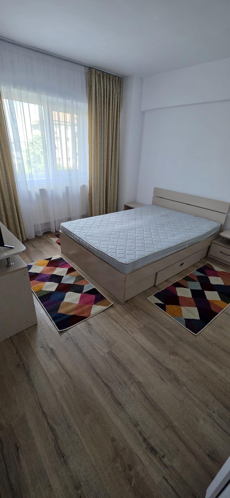 Garsonieră de Închiriat | Calea București – lângă Tribunal | Etaj 2 | Bloc cu Lift - imagine 1