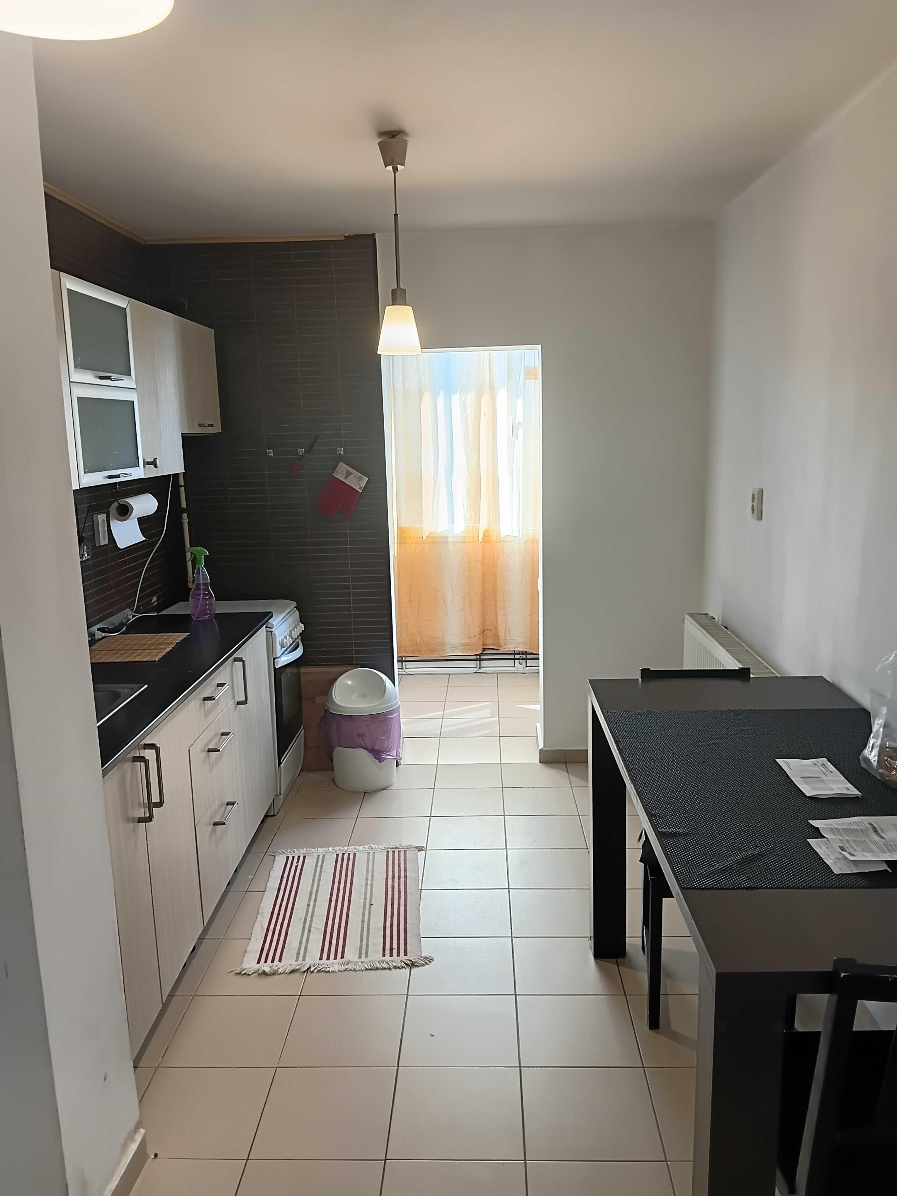 Inchiriez apartament cu 2 camere - imagine 1