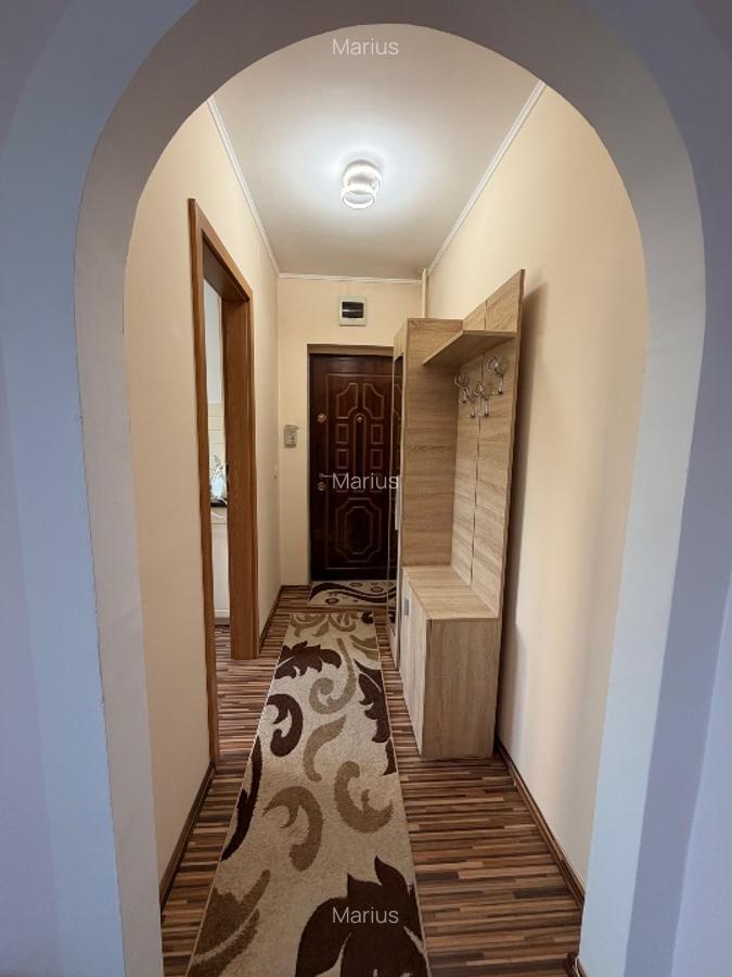 Închiriez apartament 2 camere Calea Iuliu Maniu - Podgoria
