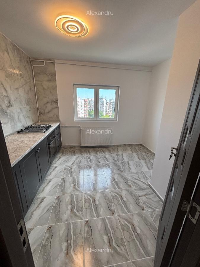 Direct proprietar. Apartament 2 camere, decomandat, zona 13 Septembrie - imagine 1