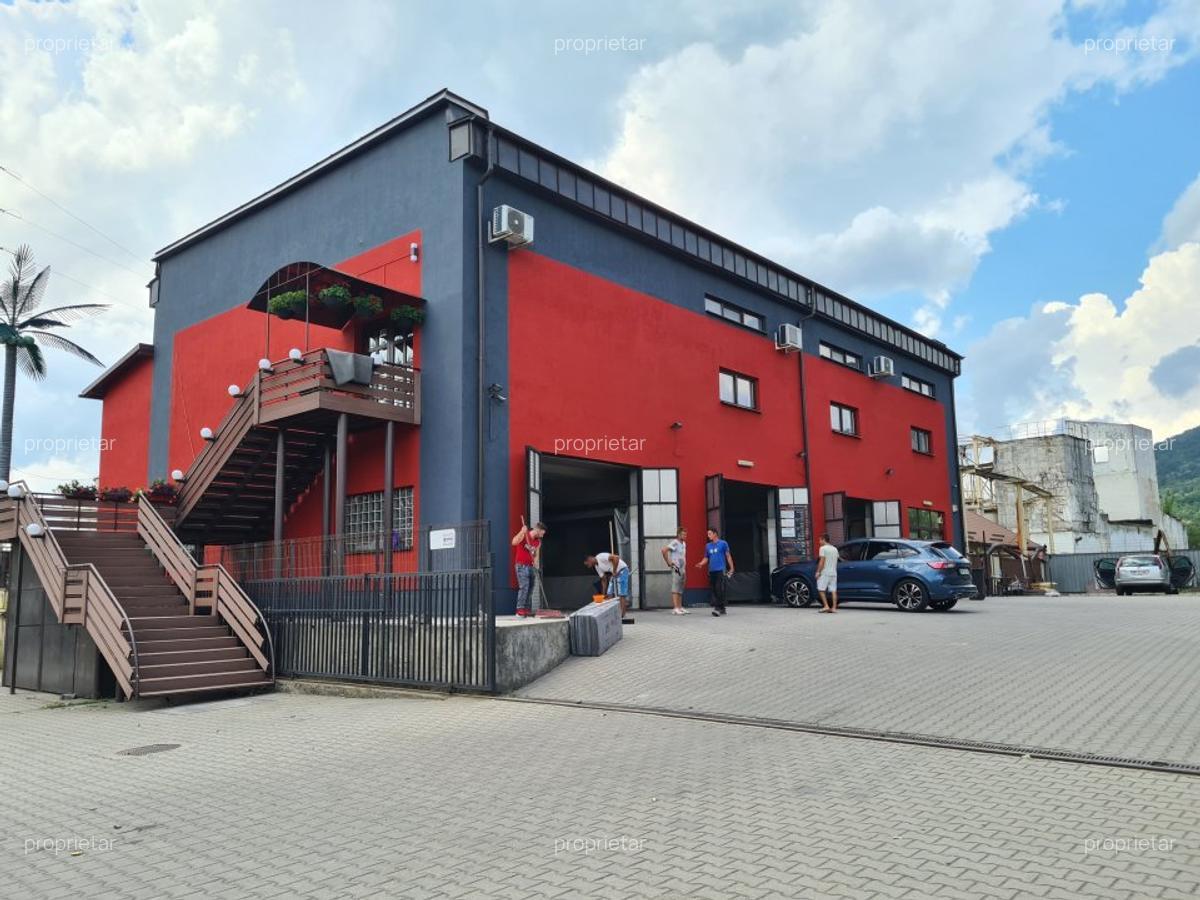 Spatiu stradal de vanzare