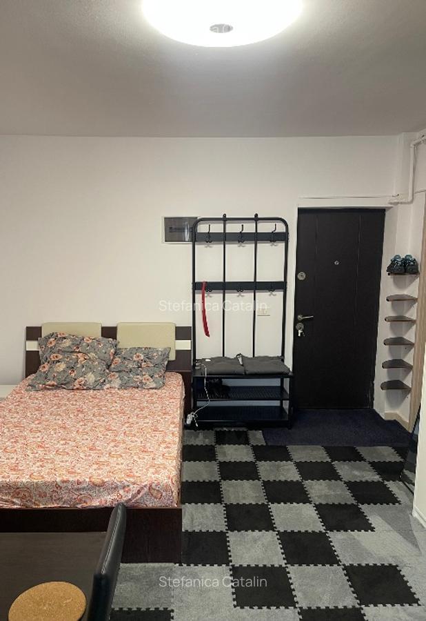 Garsoniera cu balcon Militari Residence direct proprietar