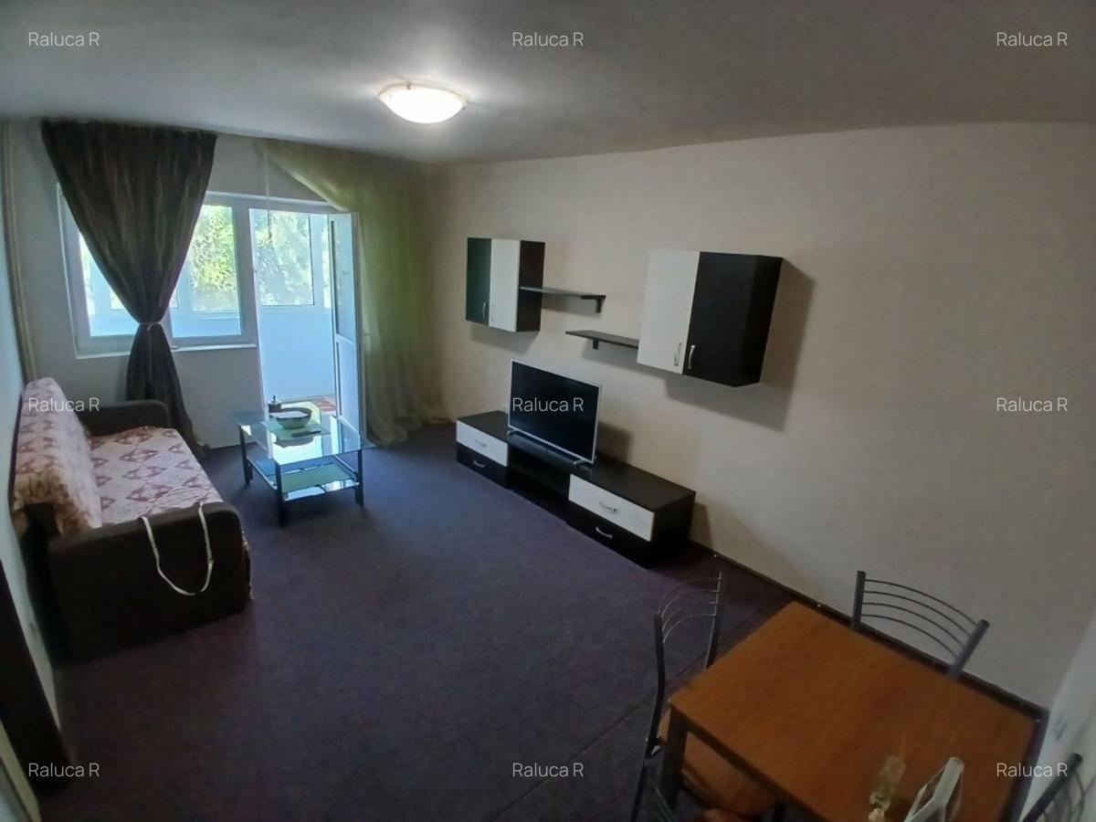 PROPRIETAR // vand apartament 2 cam decomandat...