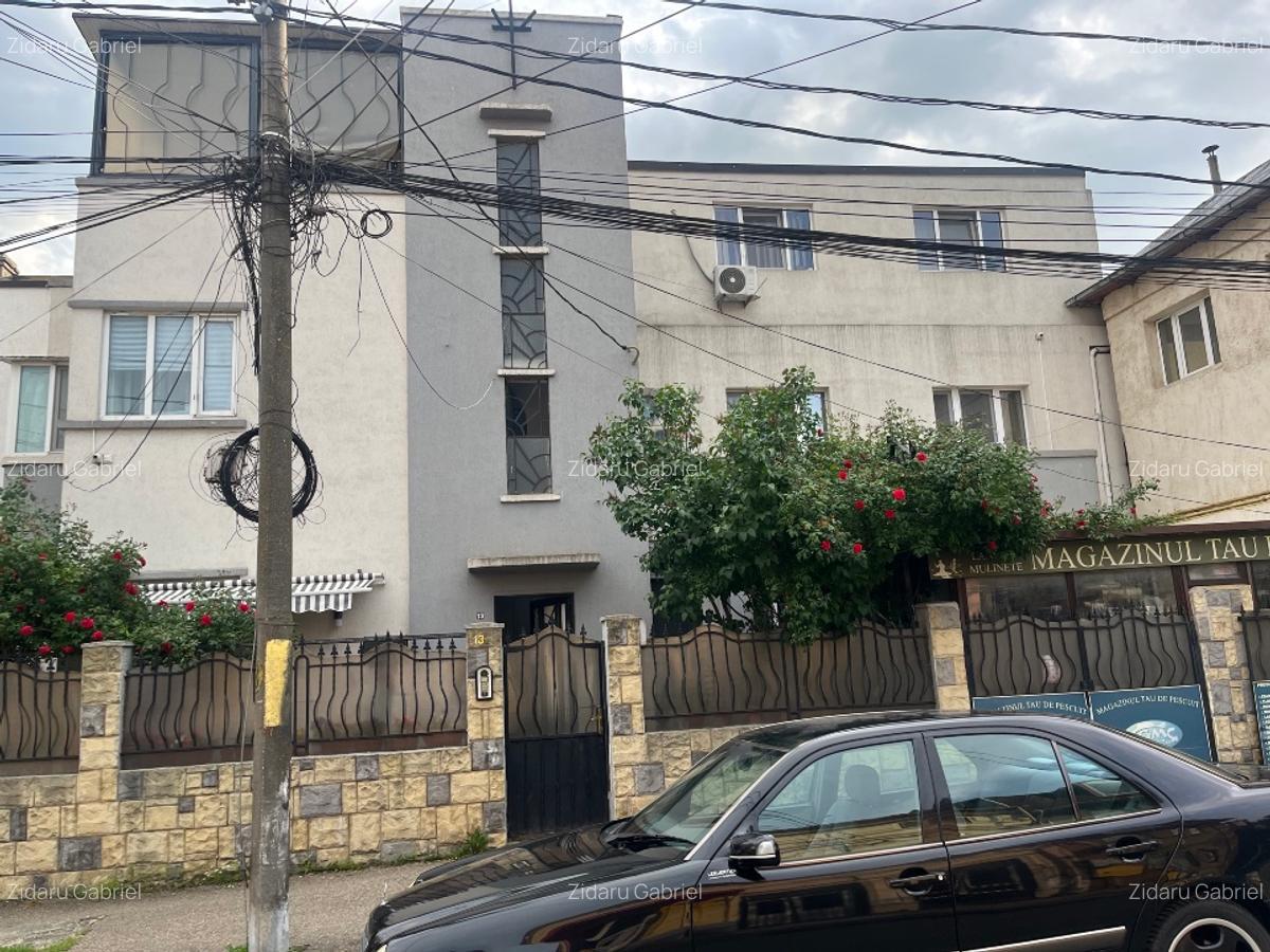 Apartament Central parter Vilǎ