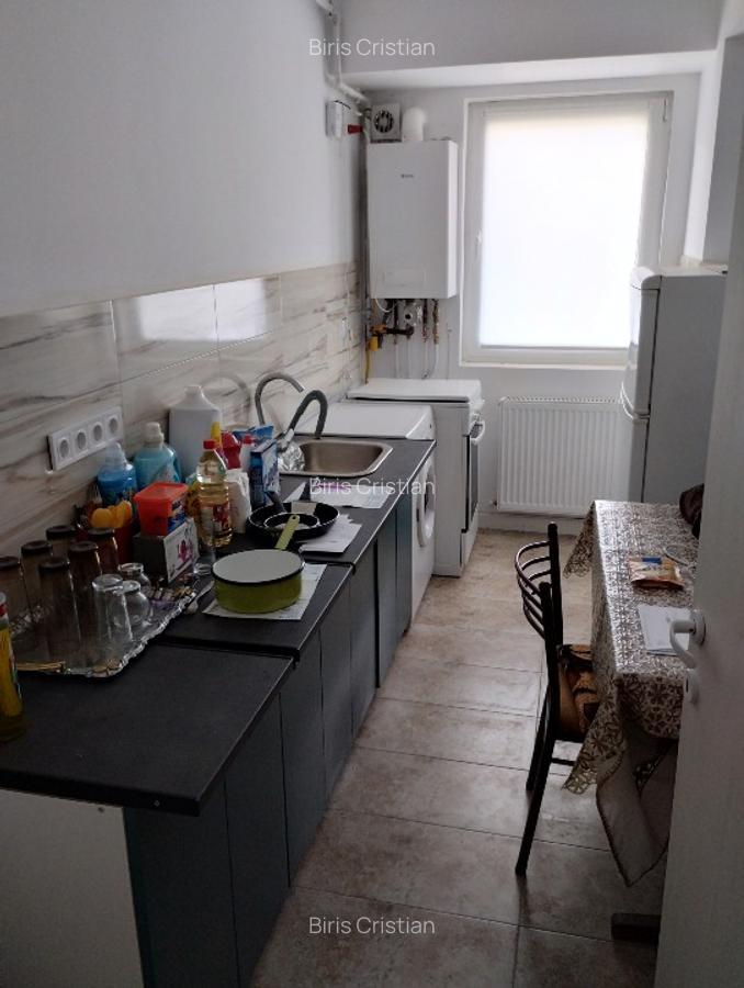 SCHIMB APARTAMENT FLOREȘTI JUDETUL CLUJ CU CASĂ DUPĂ 1990, RENOVATĂ,MAX.45KM..