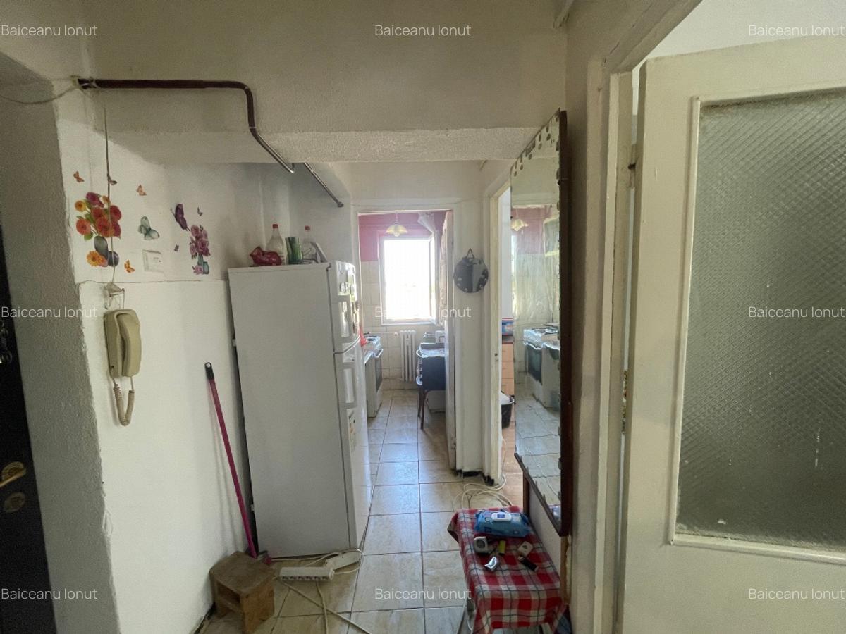 Apartament 2 camere decomandat