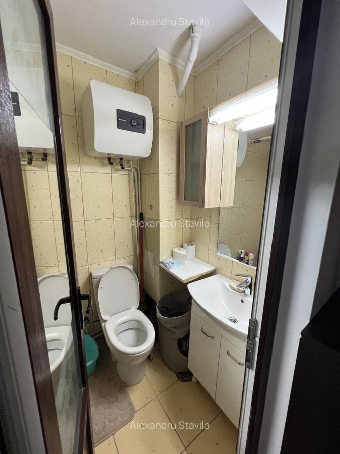 Vanzare Garsoniera Podul Ros