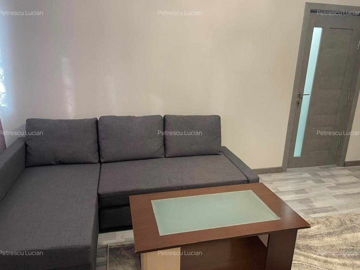 Vand Apartament 2 Camere, zona Pajura - imagine 1