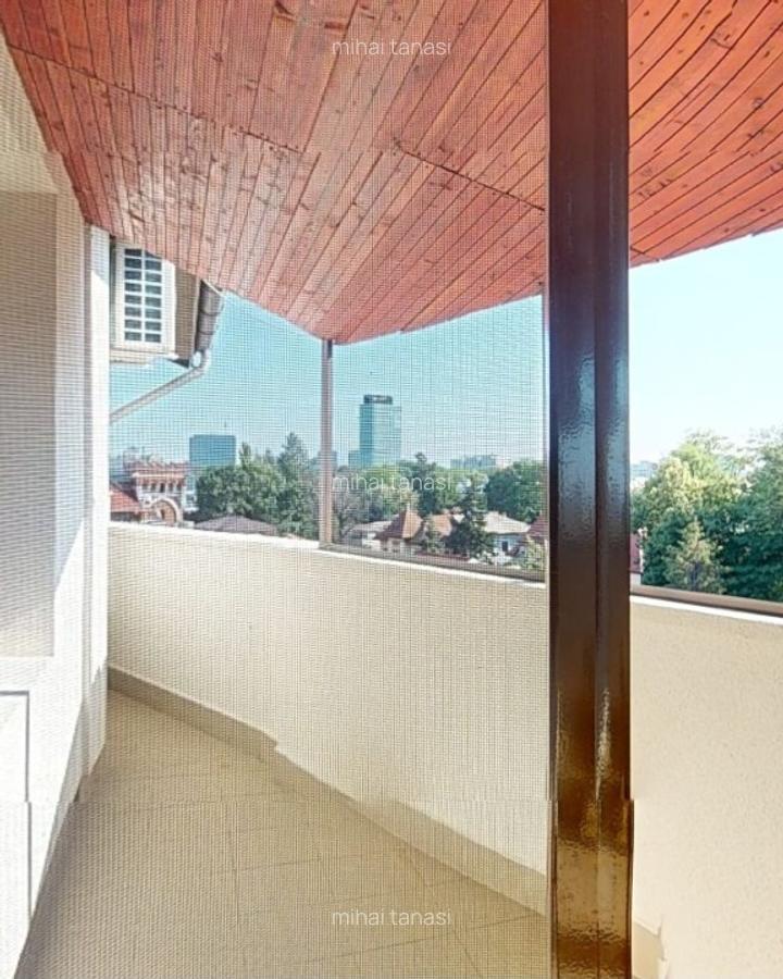Aviatorilor; proprietar, 3 camere, vedere panoramica